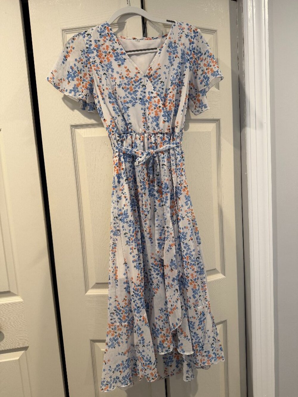 White Blue & Orange Ditsy Floral Wrap Midi Dress Flutter Sleeve S